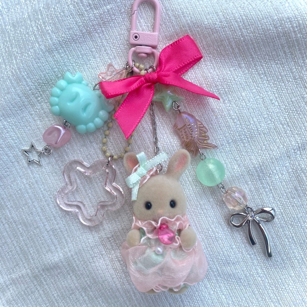Sylvanian Families (calico critters US) Jellyfish Bunny Keychain/ bag charm